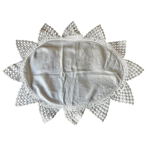 Handcrafted Linen & Crochet Doily Cream Centerpiece 26x20 Wedding Country Core - Picture 7 of 10